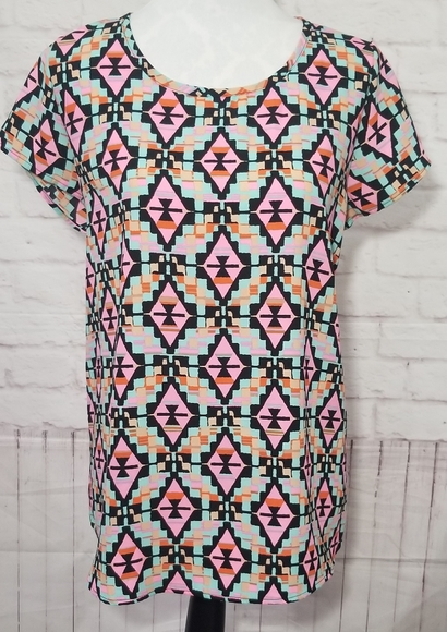 Pink Aztec print top - Picture 1 of 4